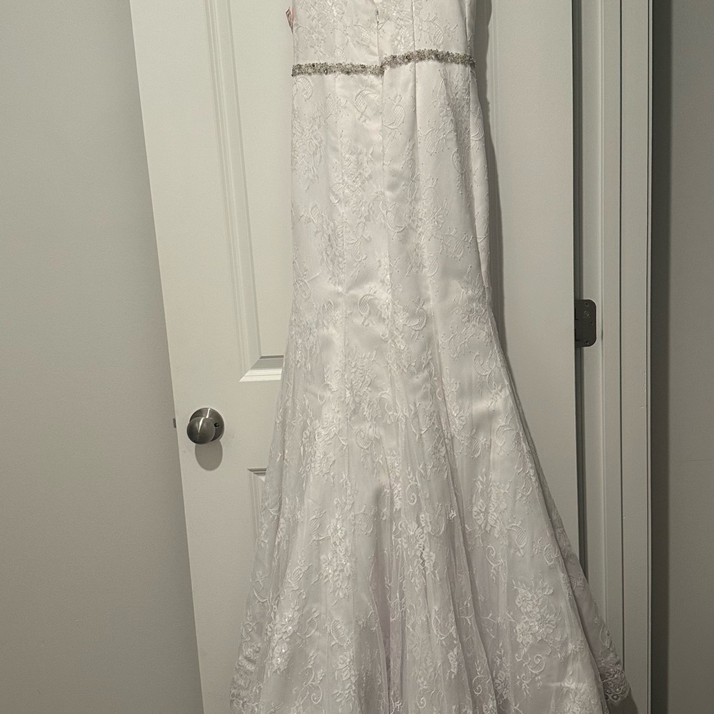 Elegant White Lace Gown